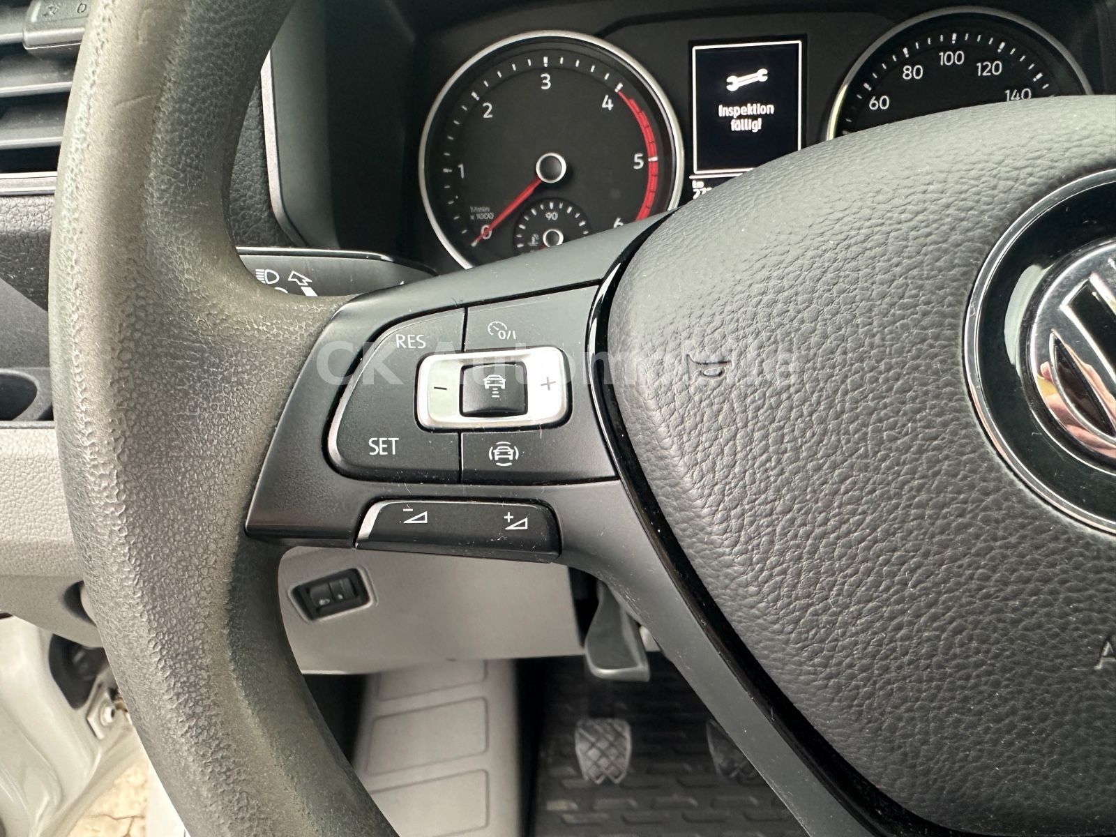 Fahrzeugabbildung Volkswagen Crafter Kasten 35 FWD 2.0TDI/Klima/Navi/SHZ/AHK