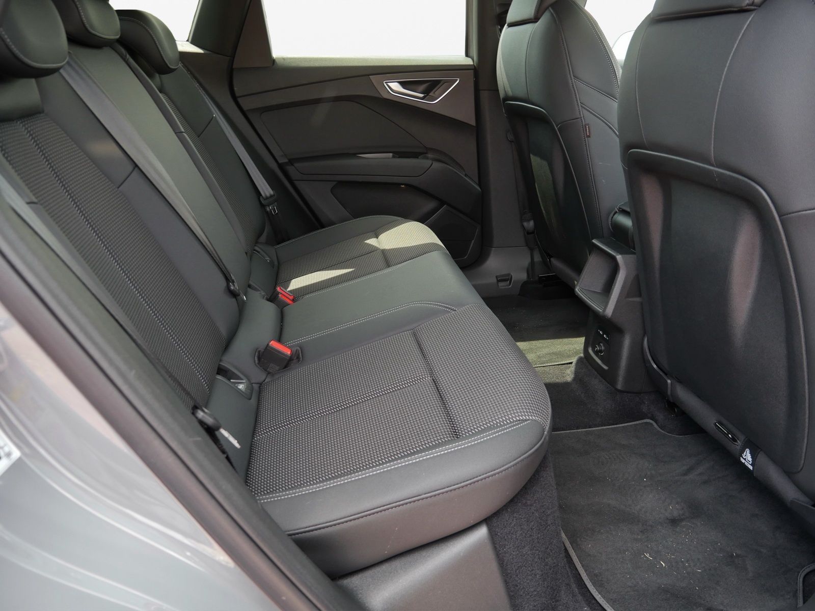 Audi Q4 e-tron - Bild 17