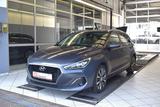 Hyundai i30 1.6 CRDi Select Automatik*Leder*PDC - Hyundai i30 mit Diesel-Antrieb: ESP