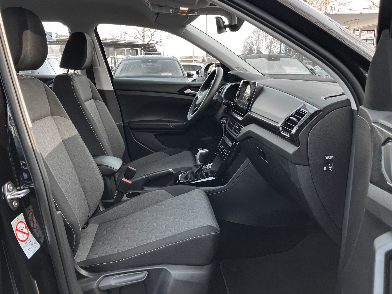 Volkswagen T-Cross - Bild 9