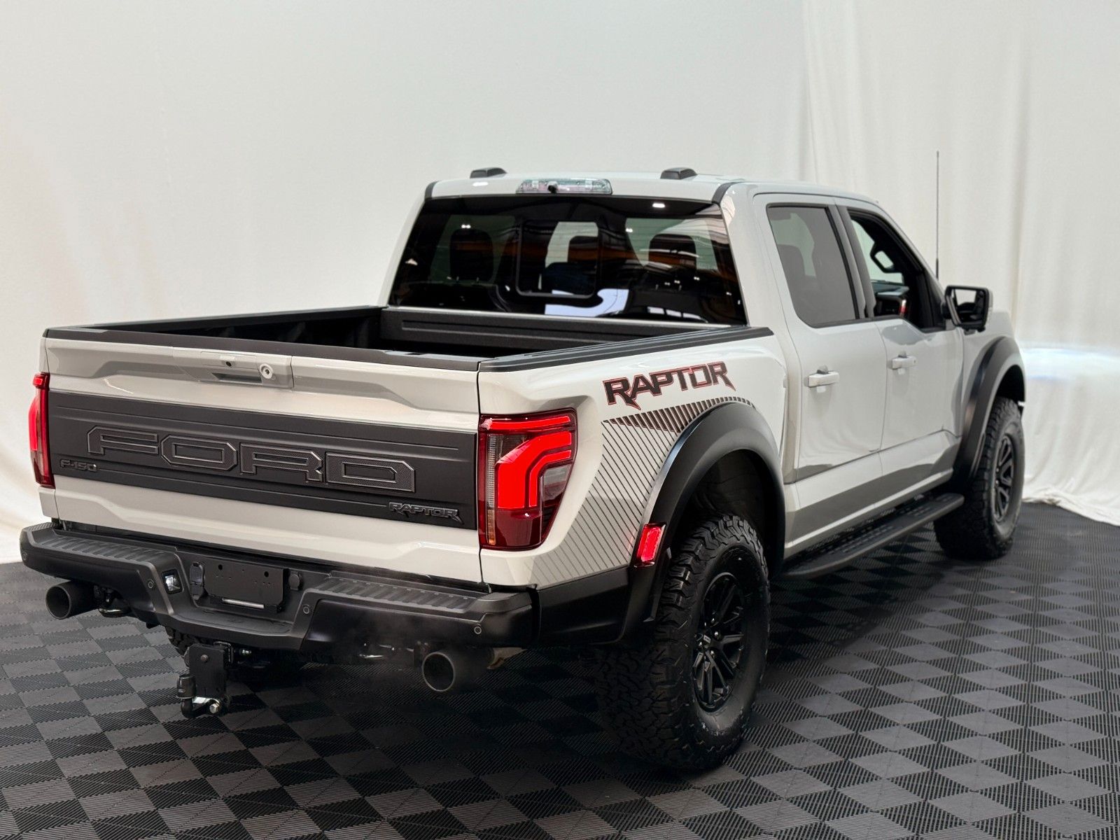 Fahrzeugabbildung Ford F-150 RAPTOR  EcoBoost®  3.5L V6 *MY25*