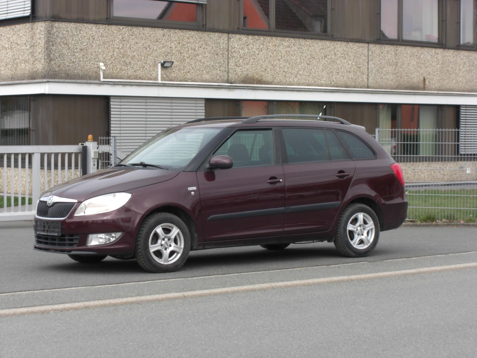 Skoda Fabia Combi Familiy +TÜV  3,2028