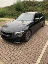 BMW 320d Automatik M Sport  - BMW 320 Gebrauchtwagen in Bremen