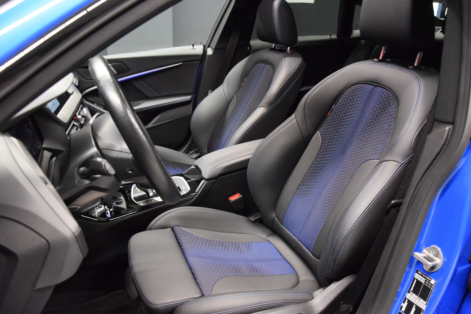 Fahrzeugabbildung BMW 220 d xDrive Gran Coupé M Sport Pano ACC Memory