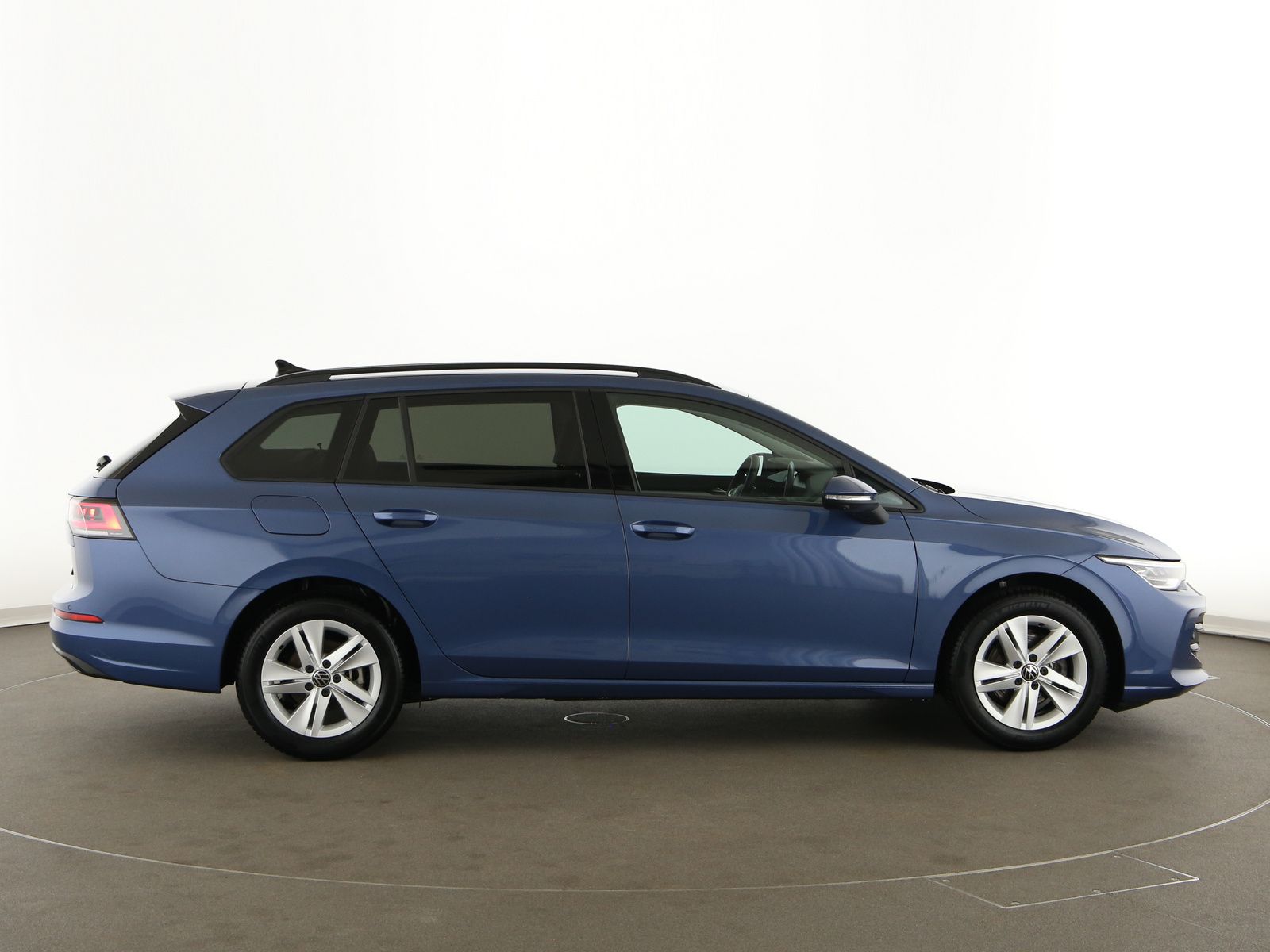 Volkswagen Golf - Bild 9