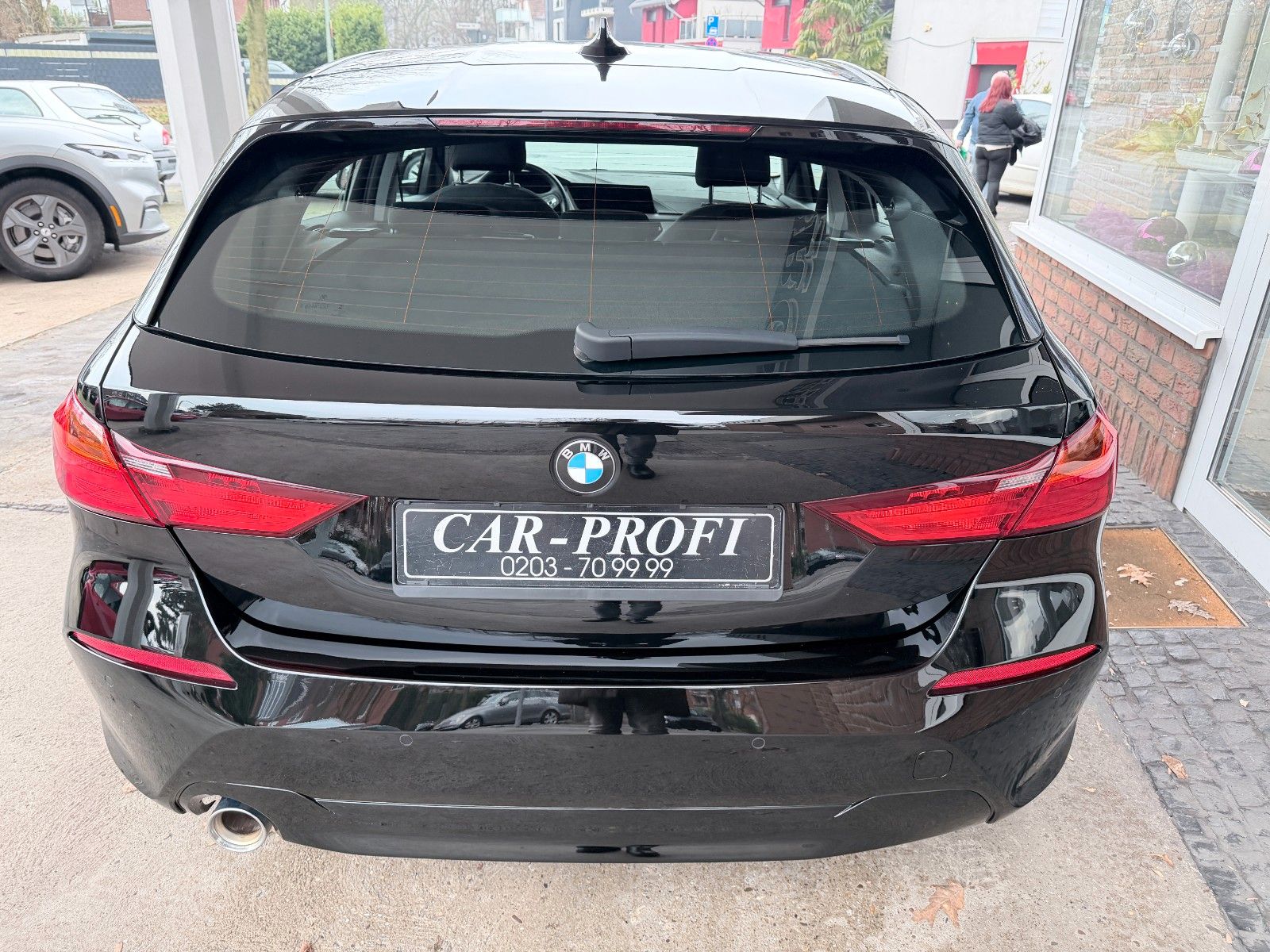 Fahrzeugabbildung BMW 116i Limousine Navi/Bluetooth/PDC/1.Hand