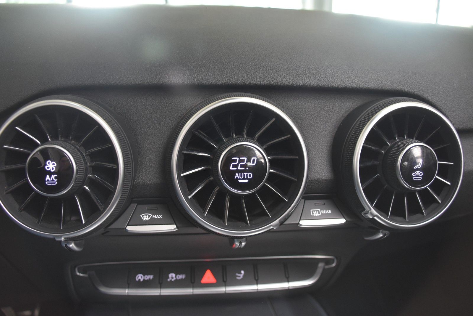 Audi TT 2.0 TFSI Quattro S-Line DSG LED Navi B&O PDC foto 21