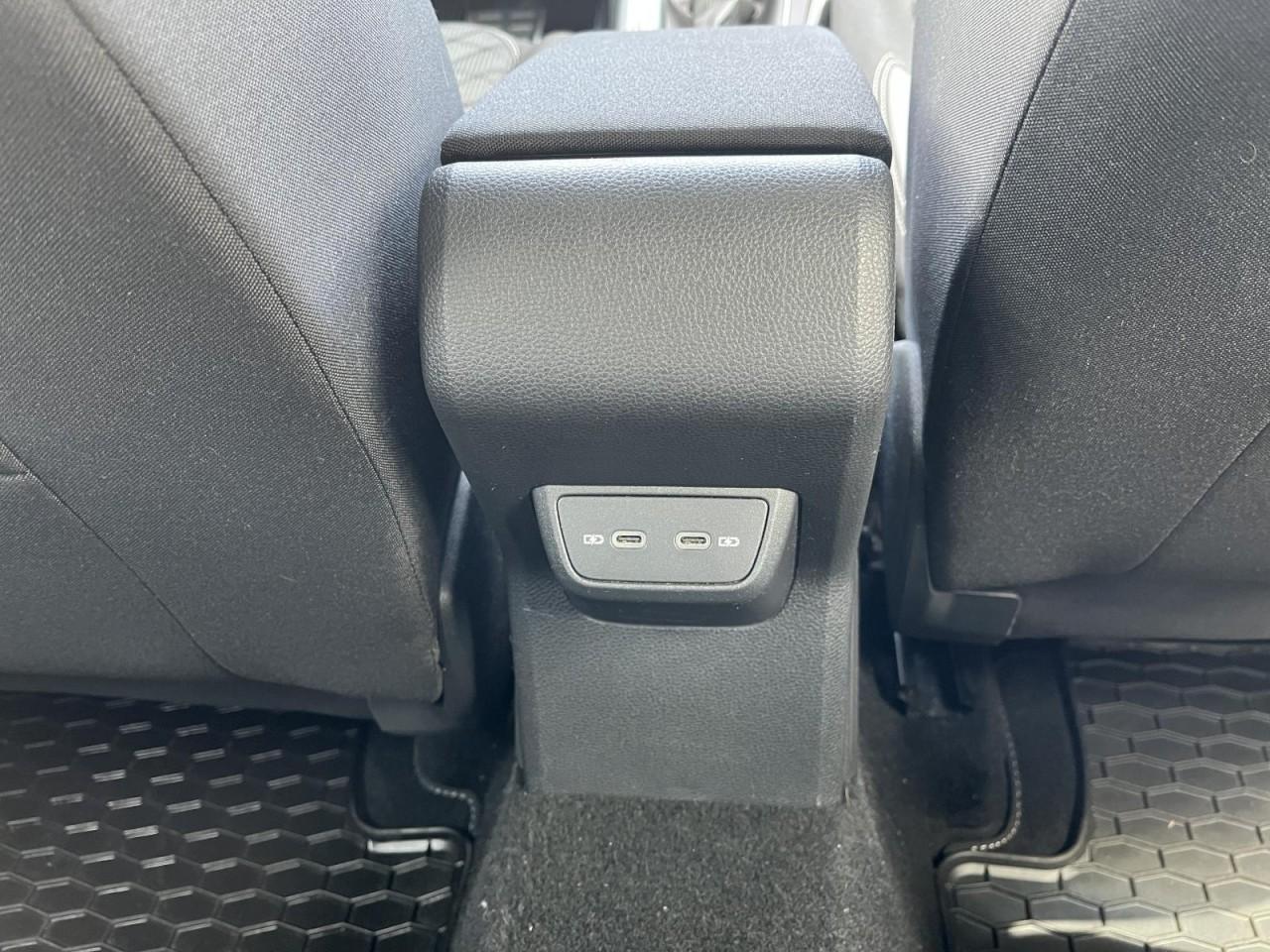 Volkswagen Taigo 1.0 TSI DSG R-Line (Panorama+RearView+Beat, миниатюра 9