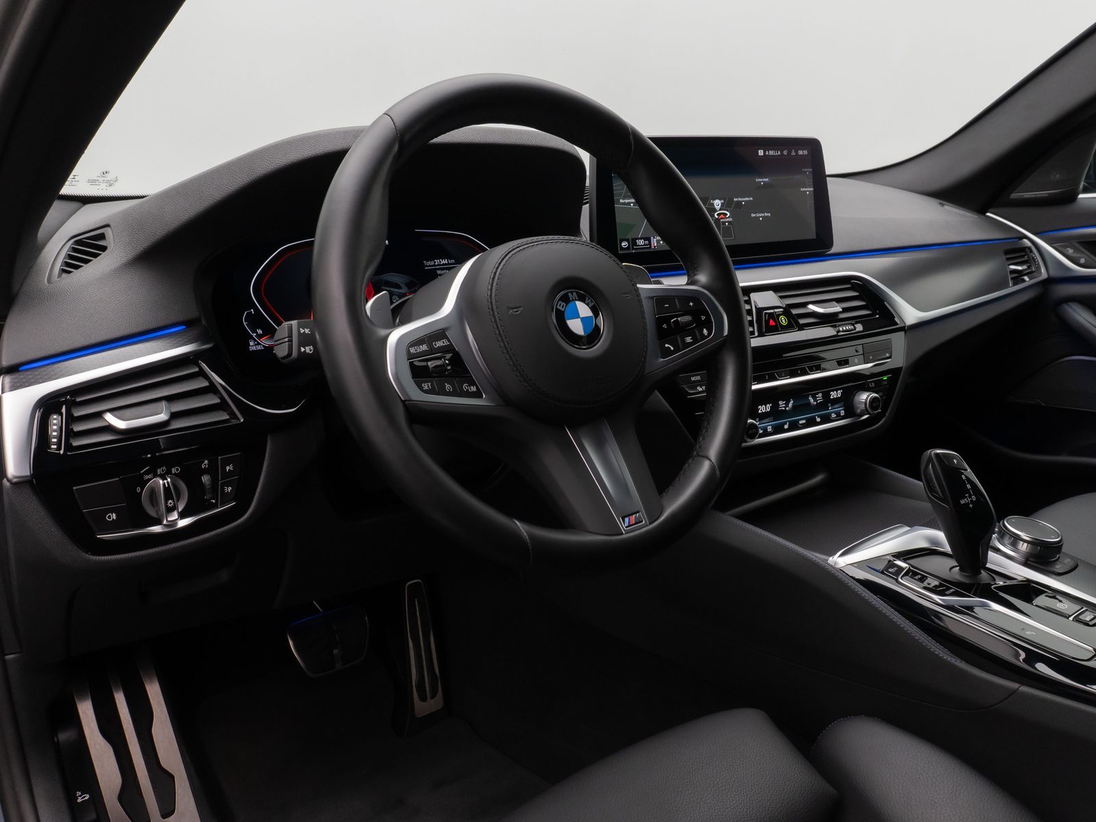 Fahrzeugabbildung BMW 540d xD M Sport Pro Kamera Laser HUD H/K Komfort