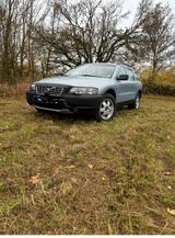 Volvo XC70 2.4T TÜV ZR Neu - Volvo aus 2001