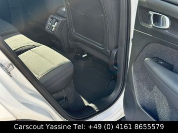 Volvo XC40 - 12