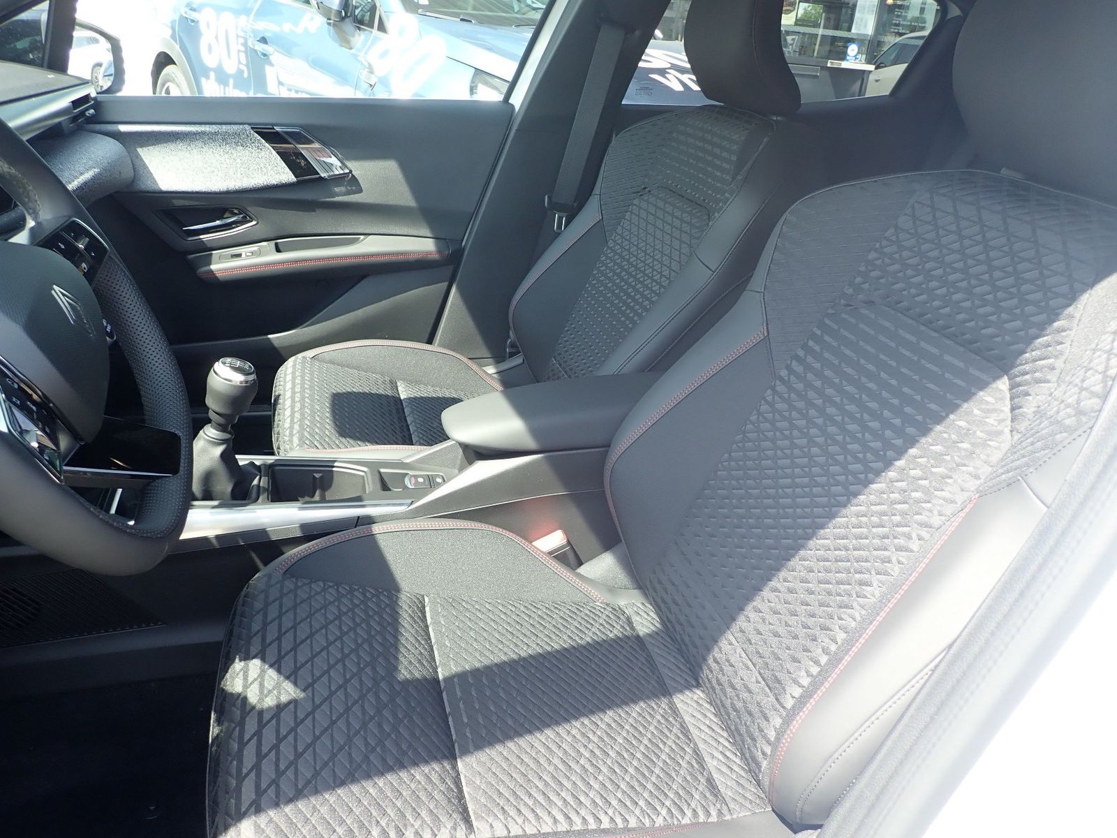 Fahrzeugabbildung Renault Clio Techno TCe 115