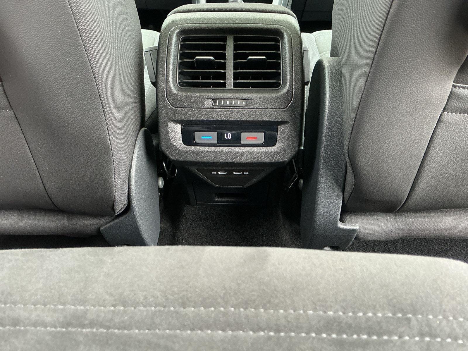 Volkswagen Touran 1.5 TSI DSG Highline LED PANO Apple&Andro, миниатюра 20