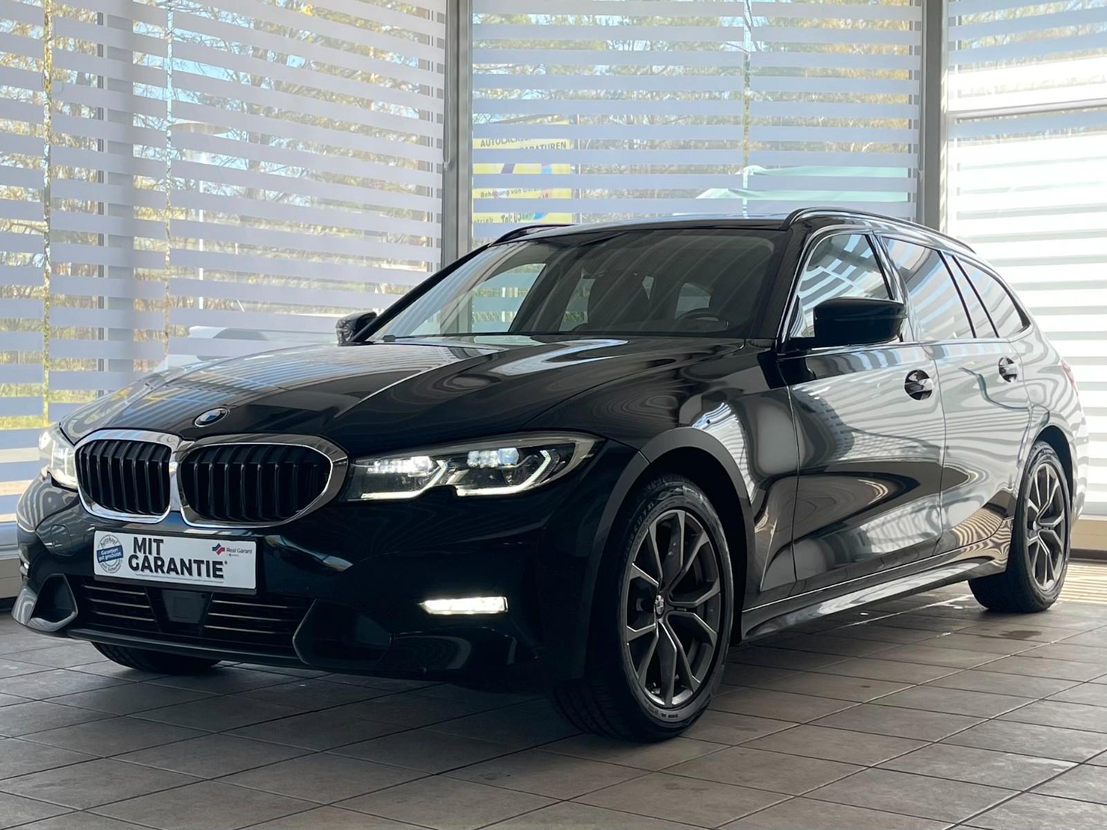 BMW 320dxD SportL. PANO LASER AHK Standh. Unfallfrei