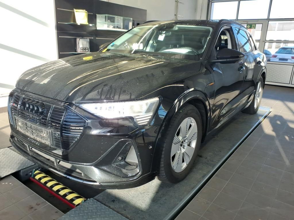 Image of Audi e-tron