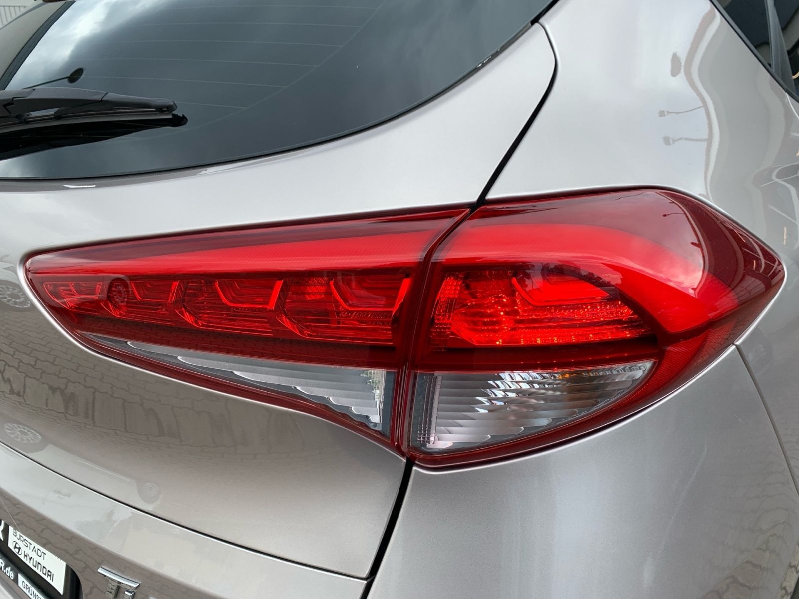 Fahrzeugabbildung Hyundai TUCSON 1.6 Turbo Advantage Navi Kamera
