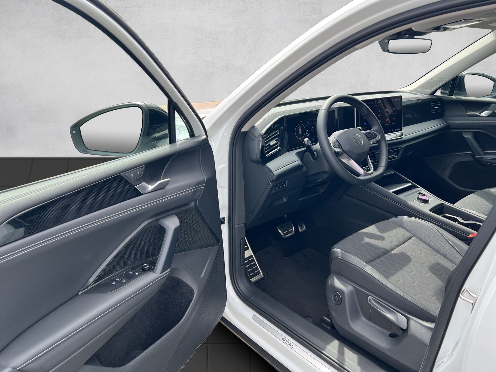 Tiguan Goal 2.0 TDI DSG AHK*Navi*ACC*LED*CarPlay