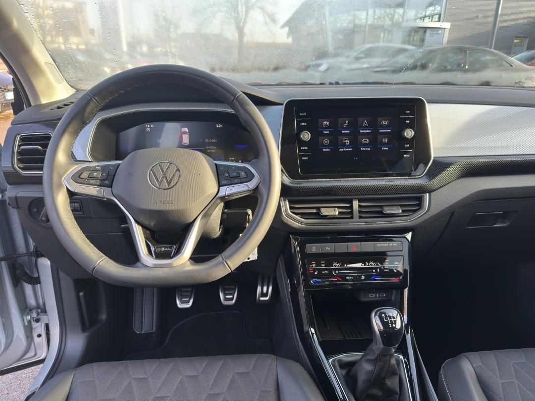 Fahrzeugabbildung Volkswagen T-Cross Life GOAL1.0 TSI,Rear View,SH,LED,ACC,Cl