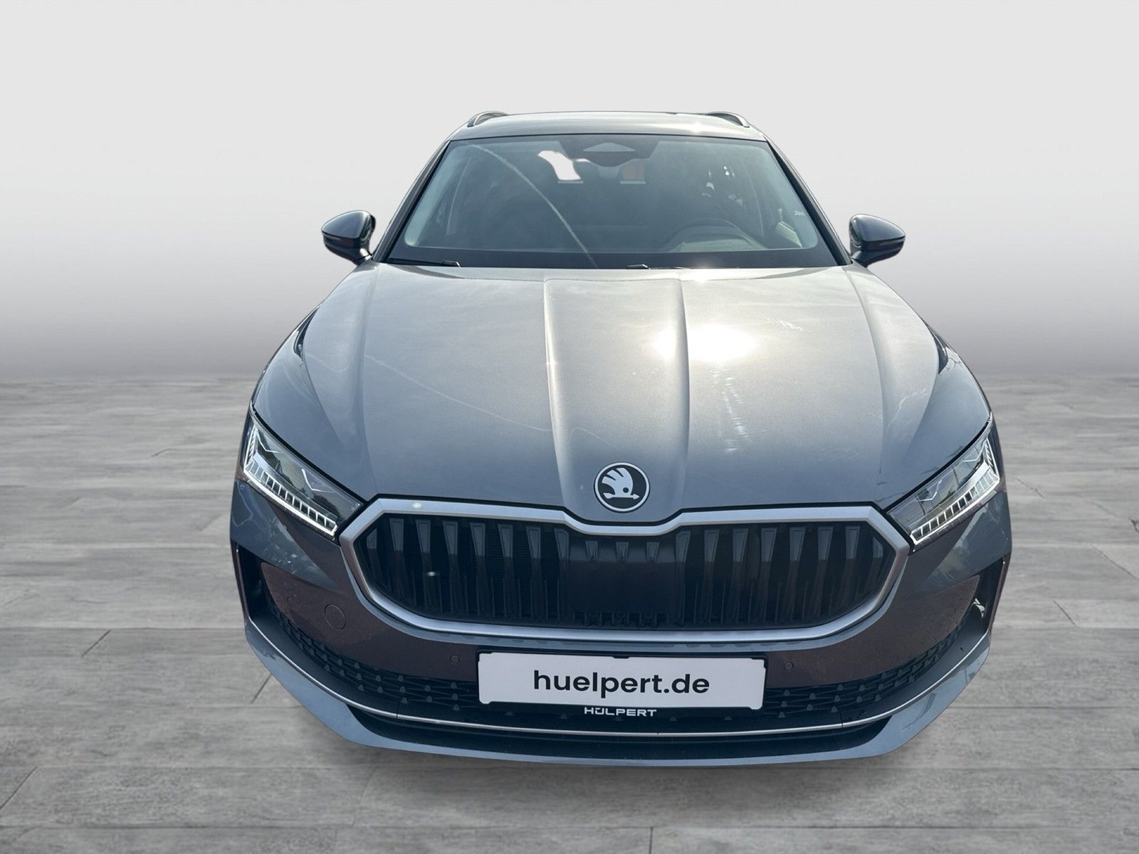 Skoda Superb Combi 2.0 SELECTION AHK CAM ACC MATRIX imagem 3