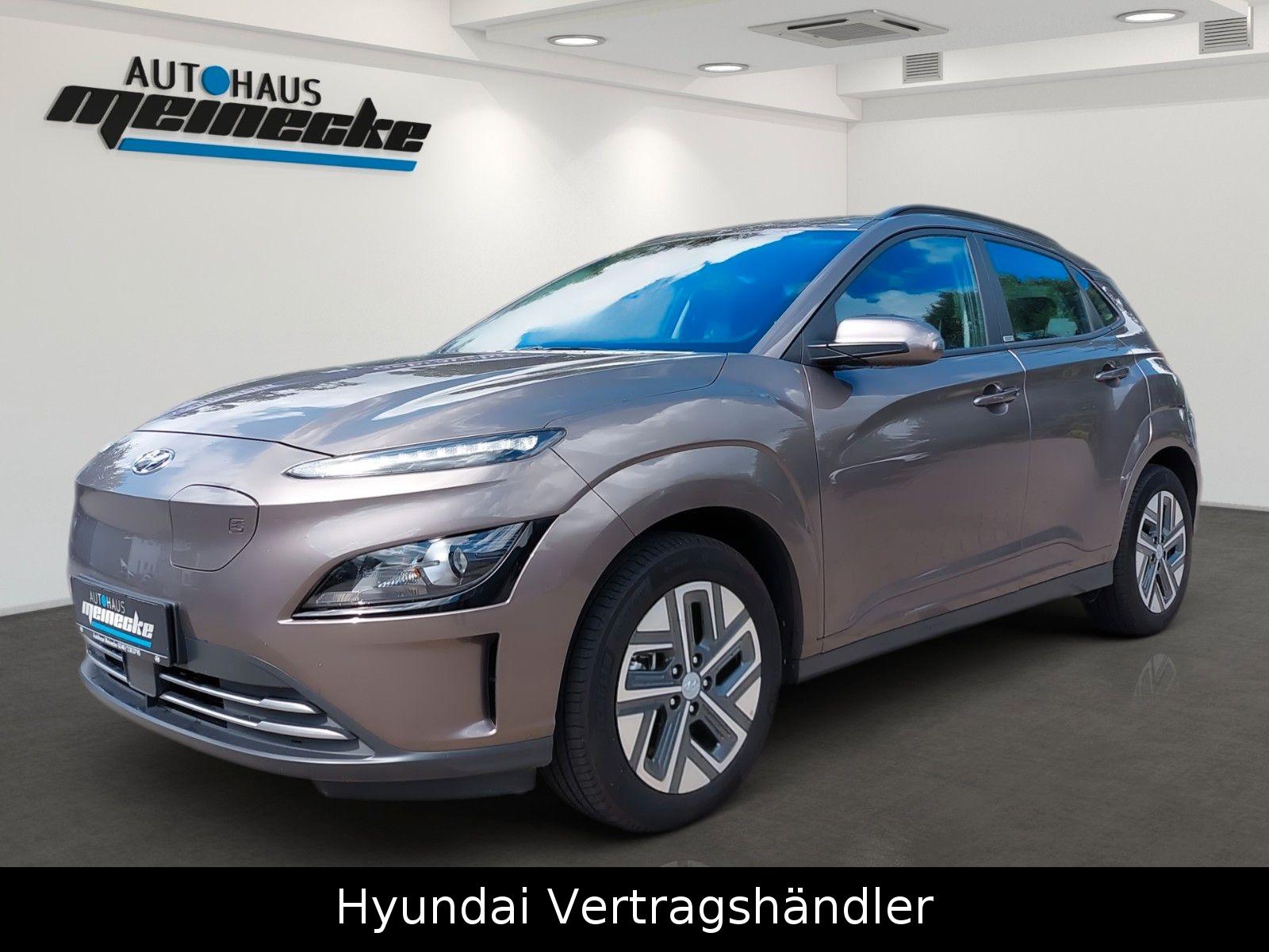 Hyundai Kona Select Elektro 2WD mit 11 kw Lader