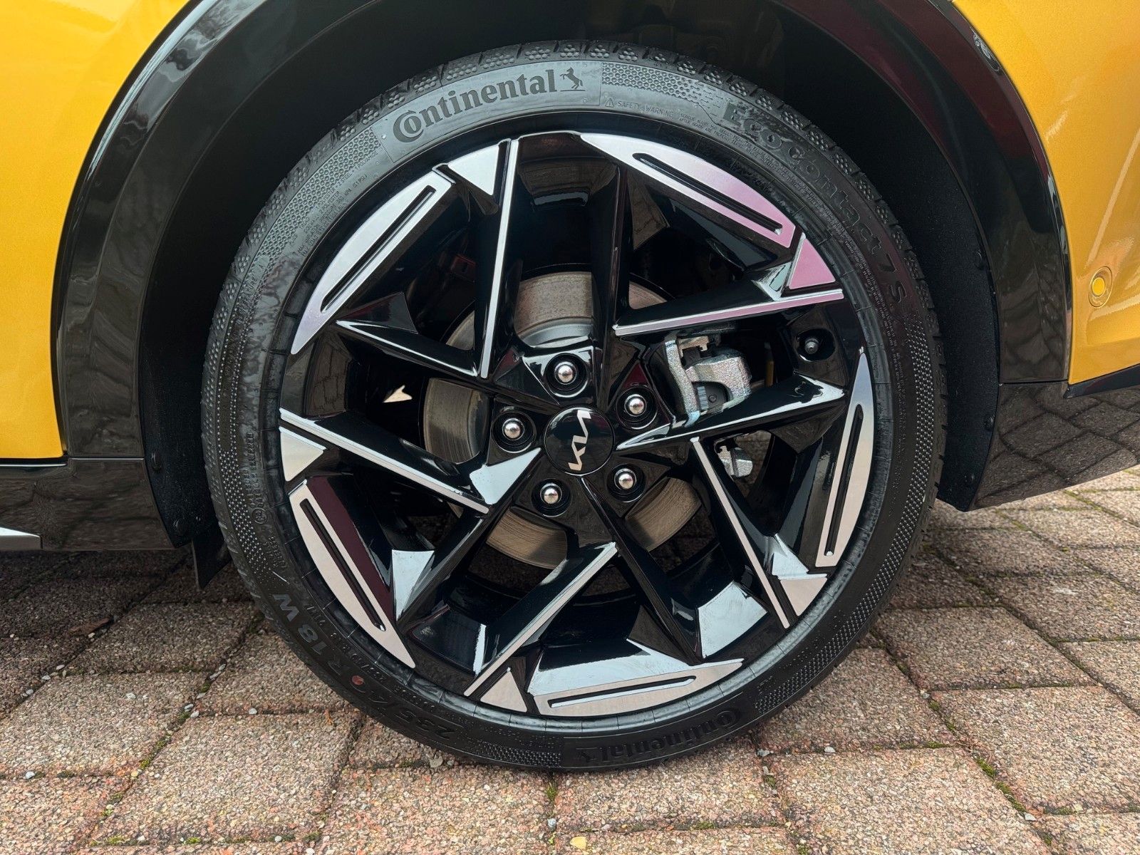 Fahrzeugabbildung Kia K4 1.6T 180PS AUT. GTL DWP+ SZ SD