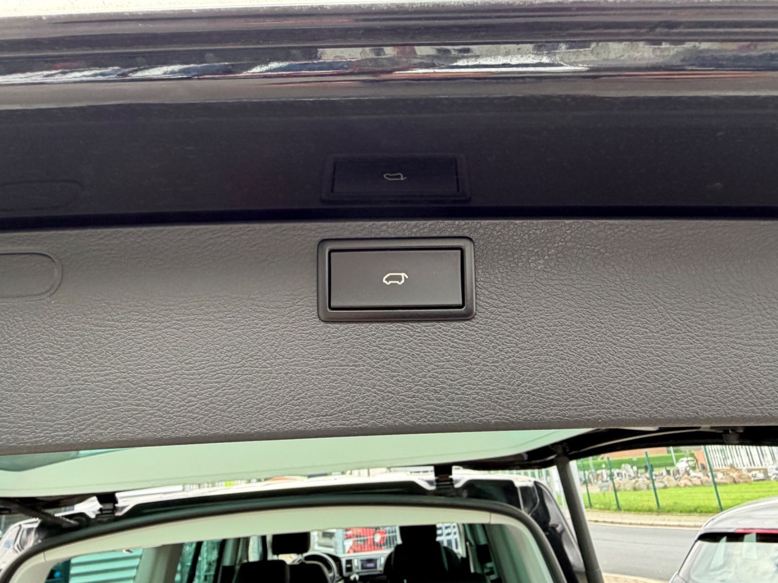 Volkswagen T6 Multivan HIGHLINE LEDER KLIMA EL.TÜREN KAMERA foto 13
