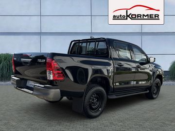 Toyota Hilux - 2