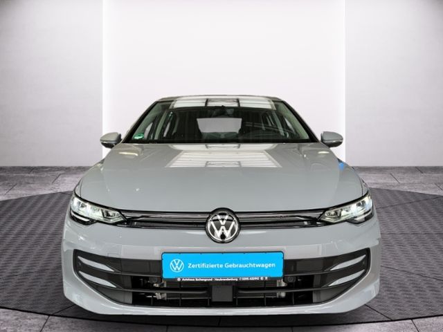 Fahrzeugabbildung Volkswagen Golf 1.5 TSI LIFE NAVI GJR LED KAMERA