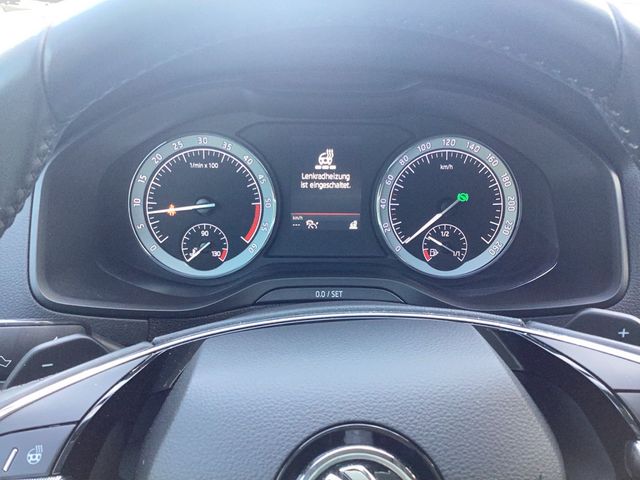 Karoq 2.0TDI DSG 4x4 Drive 125 AHK