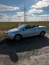 Volkswagen Vw EOS 2.0 Fsi Cabrio Individual Top Zusta... - Volkswagen Eos Individual mit Benzin-Antrieb