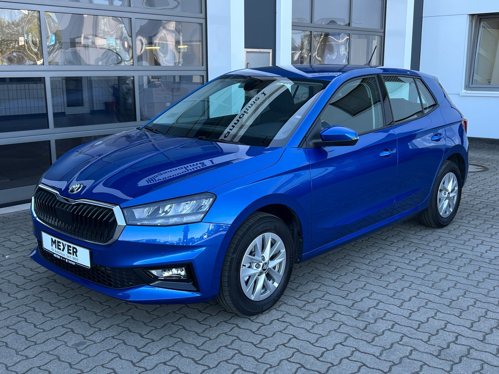 Fahrzeugabbildung SKODA Fabia Selection 1.0 TSI DSG *LED, KESSY, Rückfah