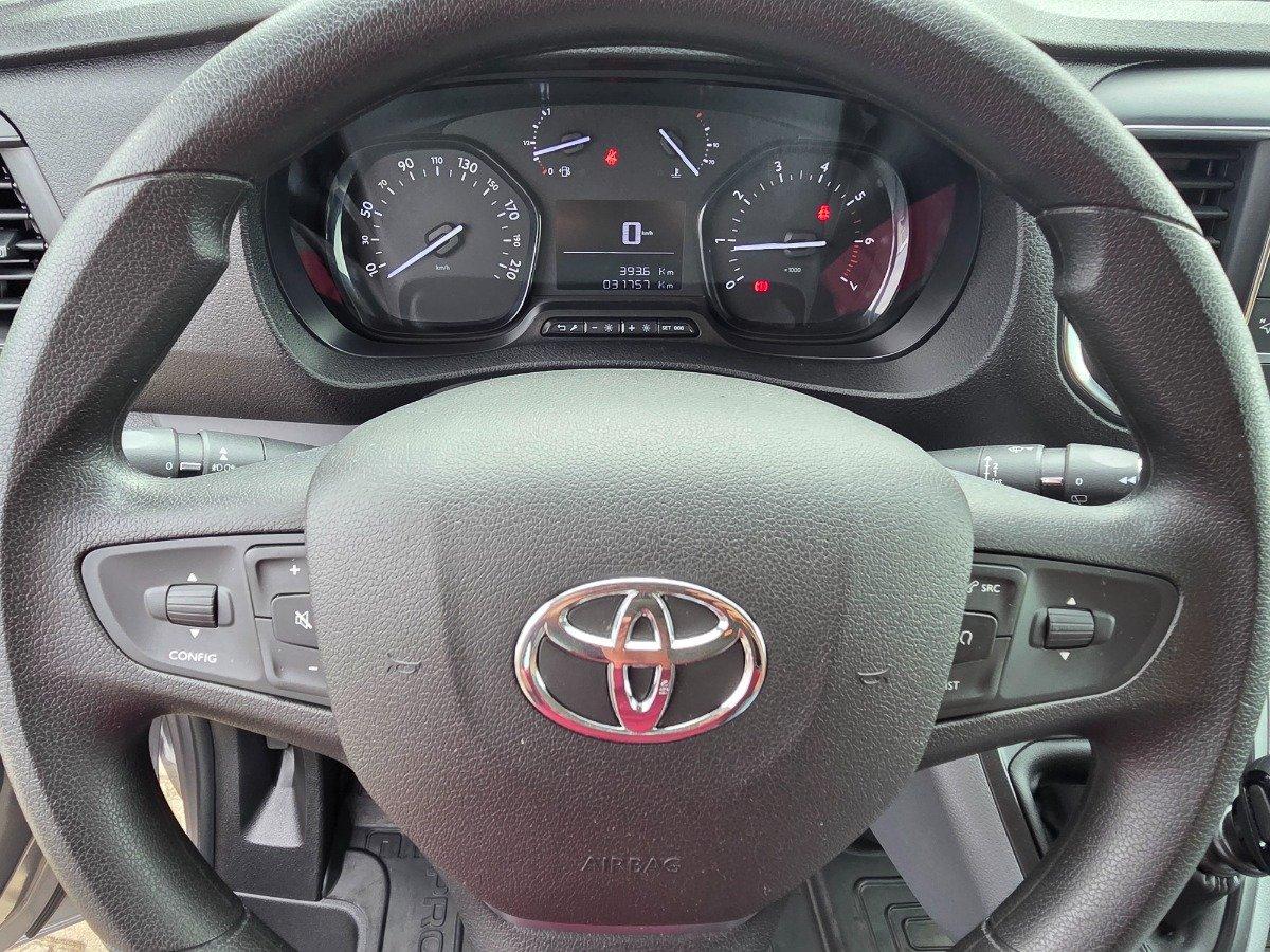 Toyota Proace Kombi 1.5 D L1 Comfort Navi PDC hinten