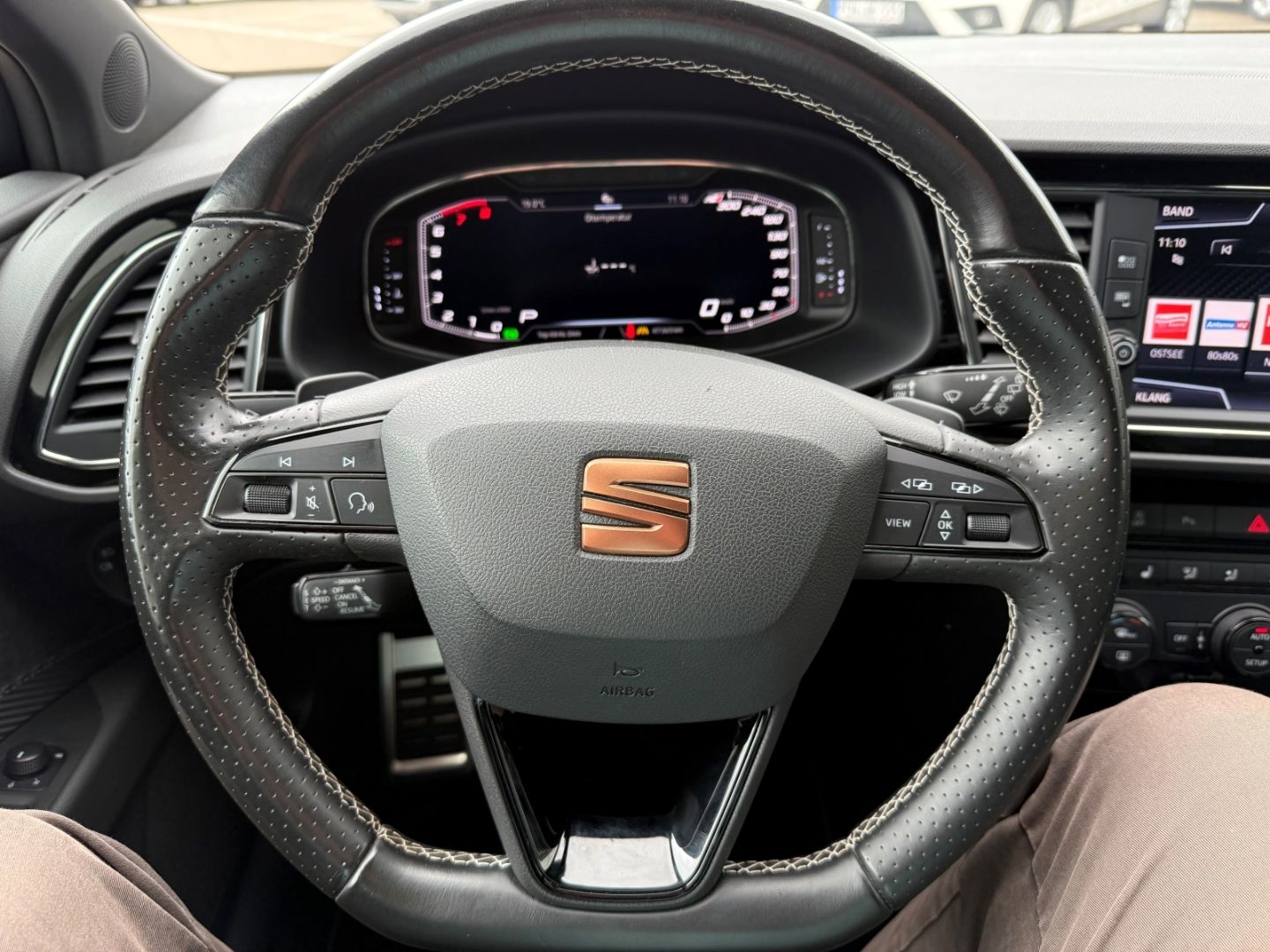 SEAT Leon 290 2.0 TSI EU6d-T Cupra C1 Carplay LED ALU - Image 18