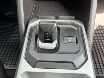 Dacia Duster hybrid 155 Journey