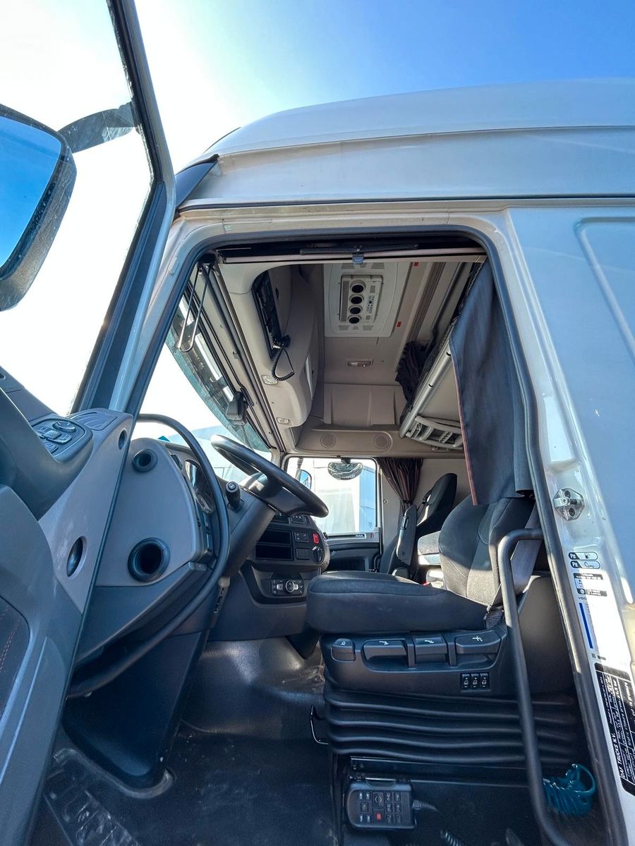 Fahrzeugabbildung DAF XF 480 FT SSC, Intarder, Bj.2022