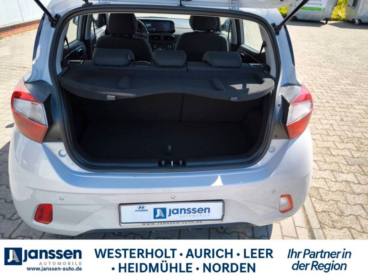 Fahrzeugabbildung Hyundai i10 1.0 Trend/ PDC hinten/Rückfahrkamera/Navi/Si