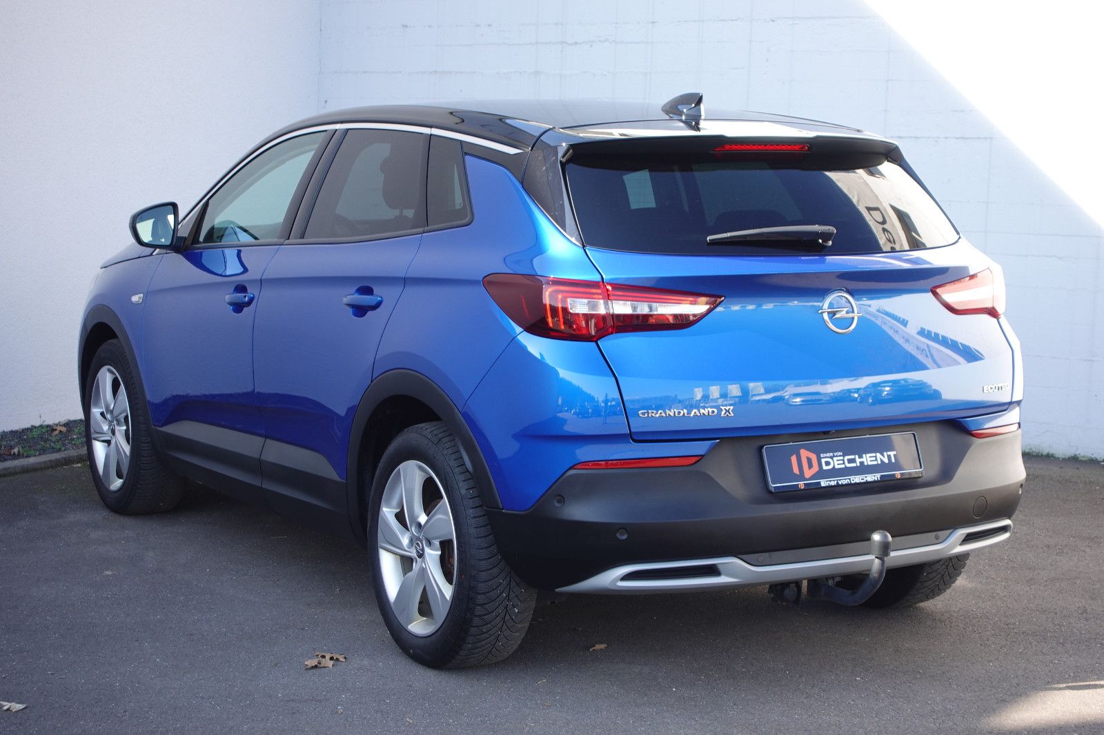 Fahrzeugabbildung Opel Grandland X 1.2Turbo AHK,Sitzh.,Navi,PDC,Kamera