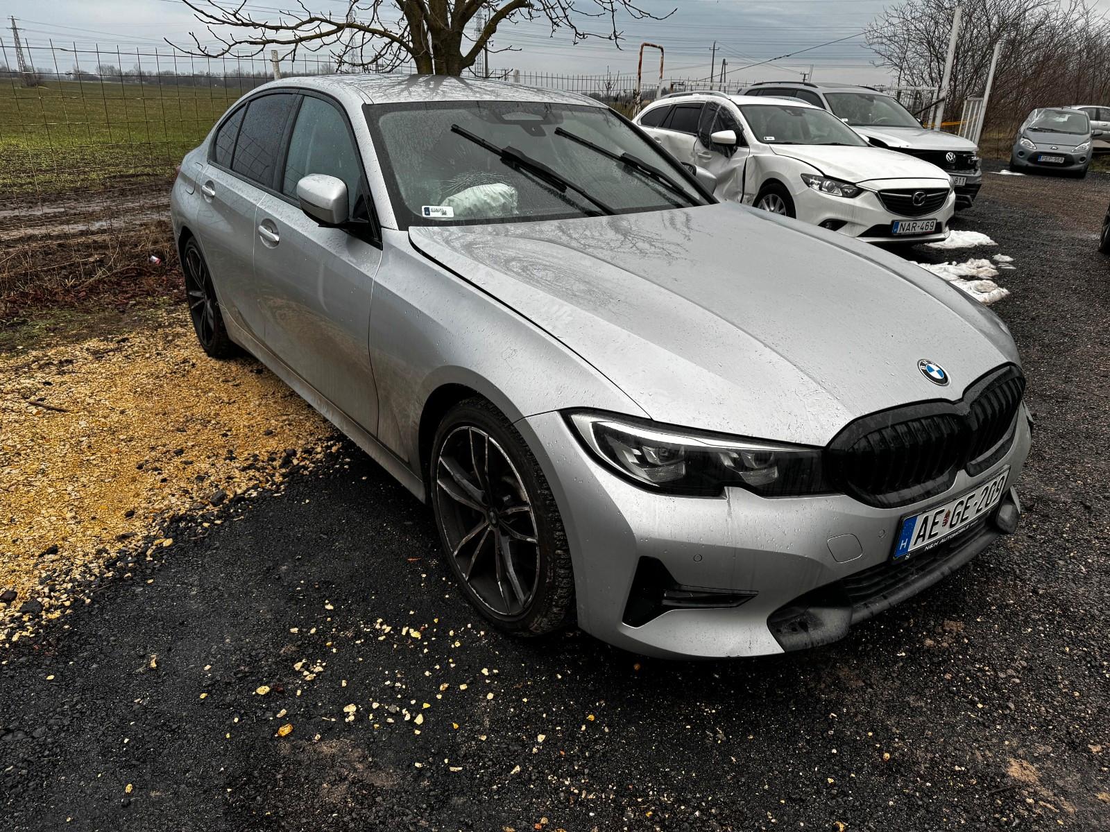 BMW 330i Sport Line Automatic
