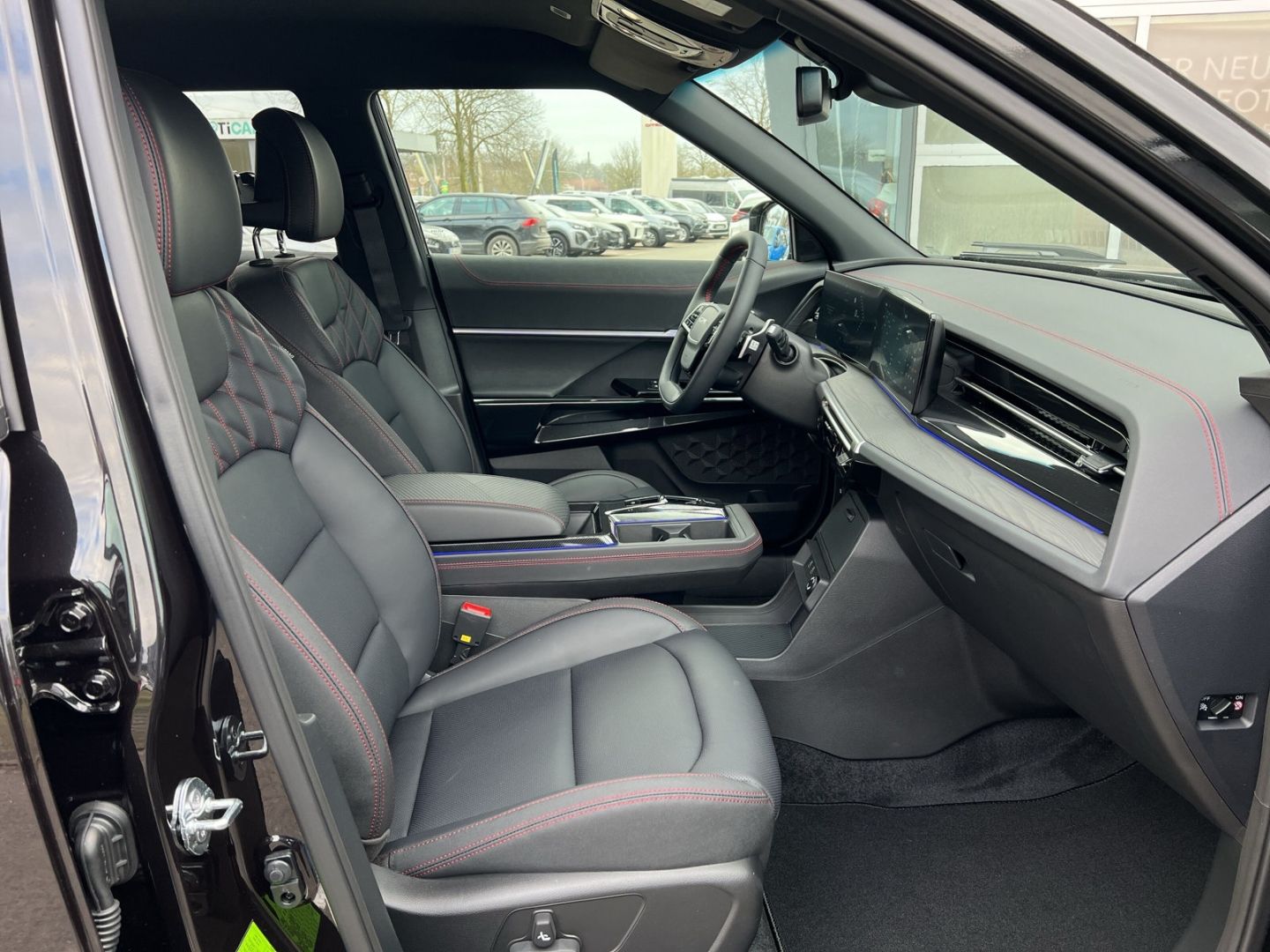 Fahrzeugabbildung KGM Actyon Lux Navi Leder ACC El. Heckklappe CarPlay