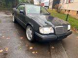 Mercedes-Benz 300 CE 24 Cabrio - gebrauchte Mercedes-Benz E 300 aus dem Jahr 1993