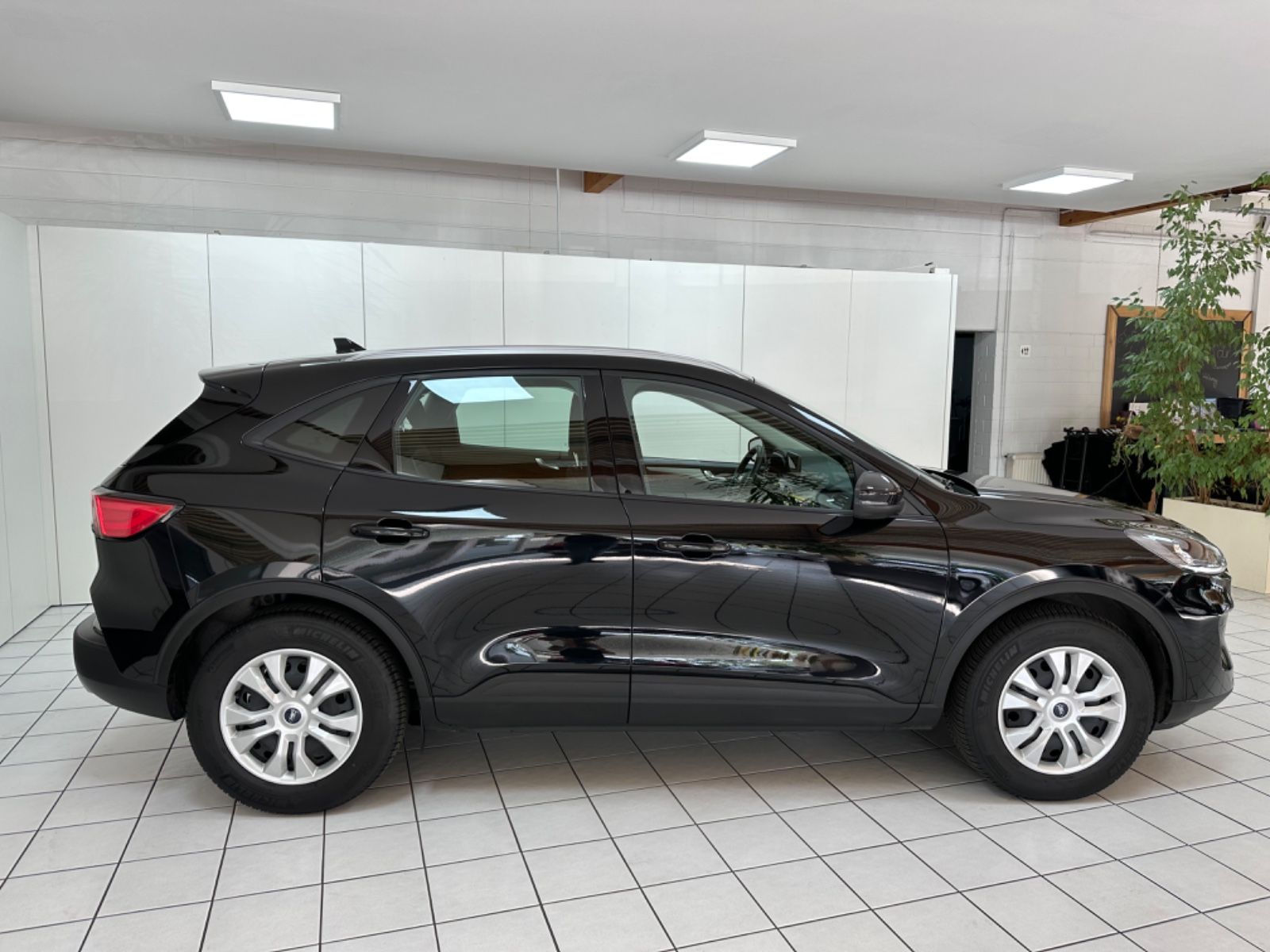 Fahrzeugabbildung Ford Kuga Cool & Connect*Klima*PDC*Sitzheizung*
