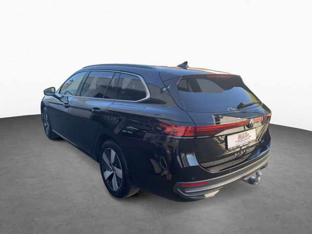 Passat Variant 1.5 eTSI DSG BUSINESS LED+ACC+AHK