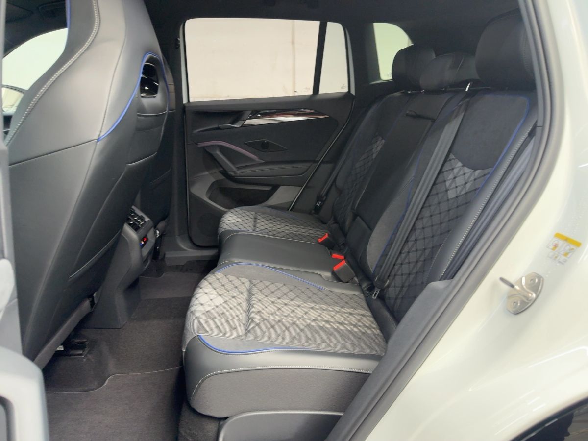 Volkswagen Tiguan - Bild 9