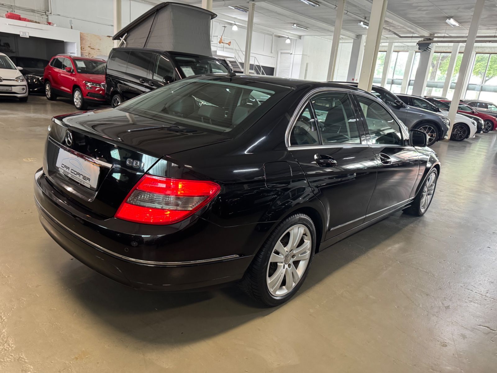 Fahrzeugabbildung Mercedes-Benz C 200 CDI AVANTGARDE AHK SHZ LEDER PTS TÜV NEU