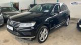 Volkswagen Touareg V6 TDI BMT/Start-St Executive Edition Te - Volkswagen Touareg: Executive