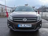 Volkswagen Tiguan 2.0 TDI DSG 4MOTION Sport & Style AHK - Volkswagen Tiguan aus 2011: TDI