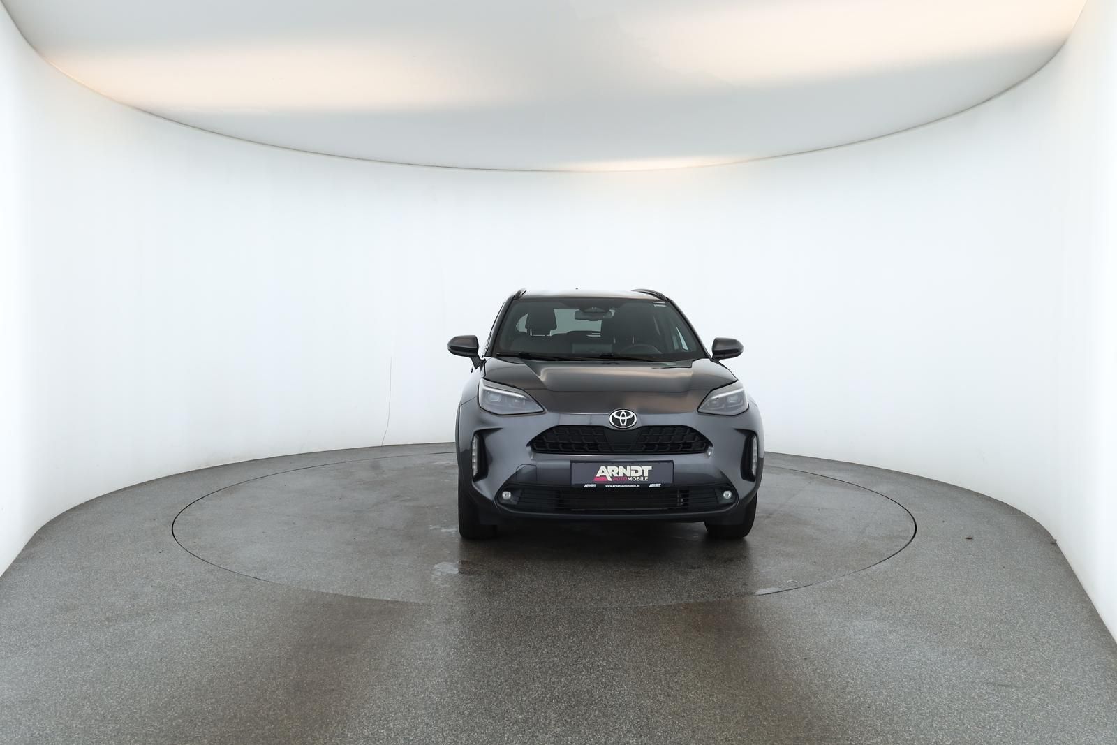 Toyota Yaris Cross Hybrid Teamplayer LED Nav SitzHZ Kam imagem 3