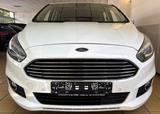 Ford S-Max 2.0 Titanium LED Kamera ACC Touch Key-Go A - Ford S-Max: Standheizung