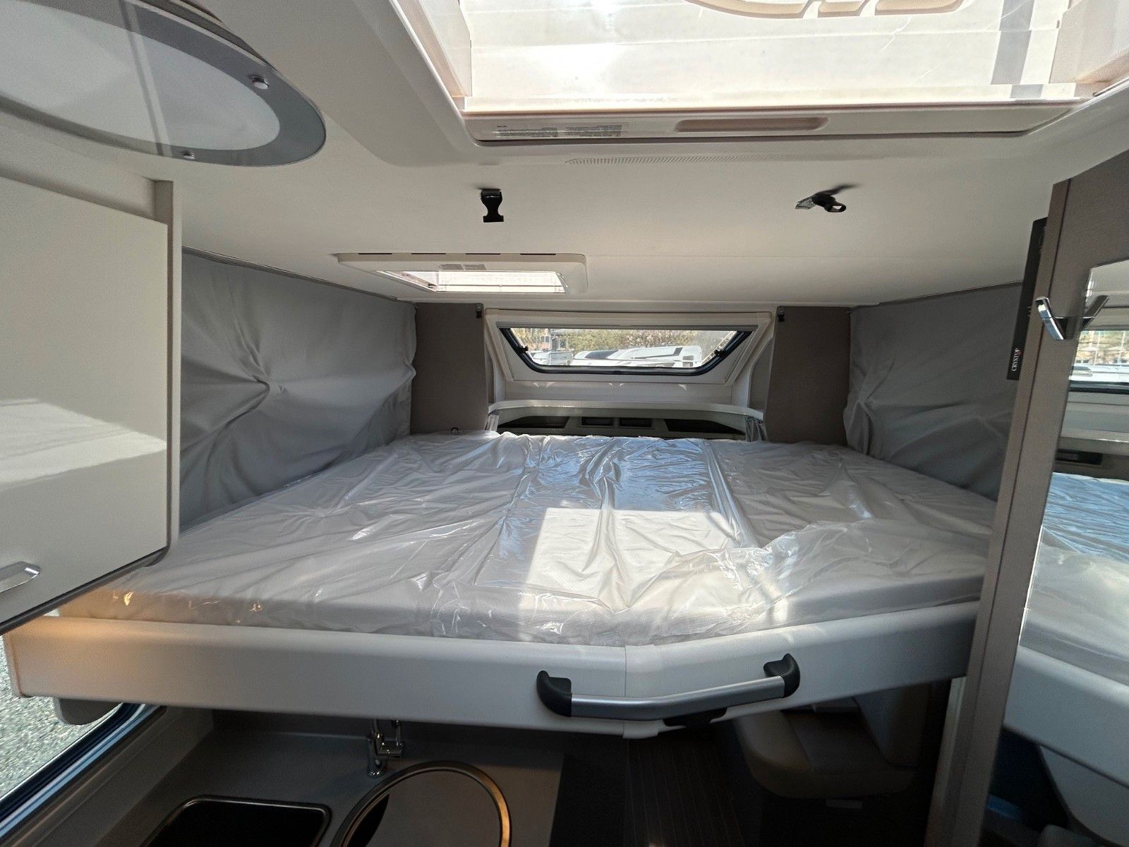Fahrzeugabbildung Etrusco T 6.9 SF 155PS*Autom.*Xenon*Complete Sel.*SAT*TV