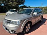Fiat Freemont 2.0 Multijet 170 CV - graue Fiat Freemont